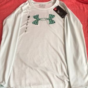 brand new under armour top